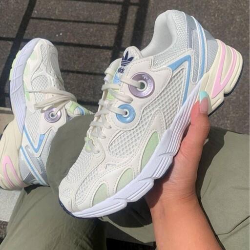 590 کتونی آدیداس دخترانه و زنانه مناسب ورزش و پیاده روی adidas